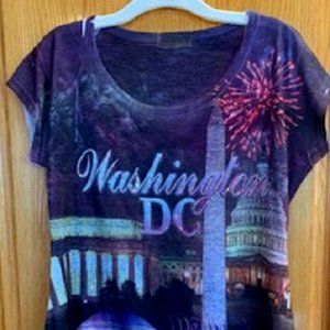NEW Sweet Gisele Washington DC Printed T-Shirt L
